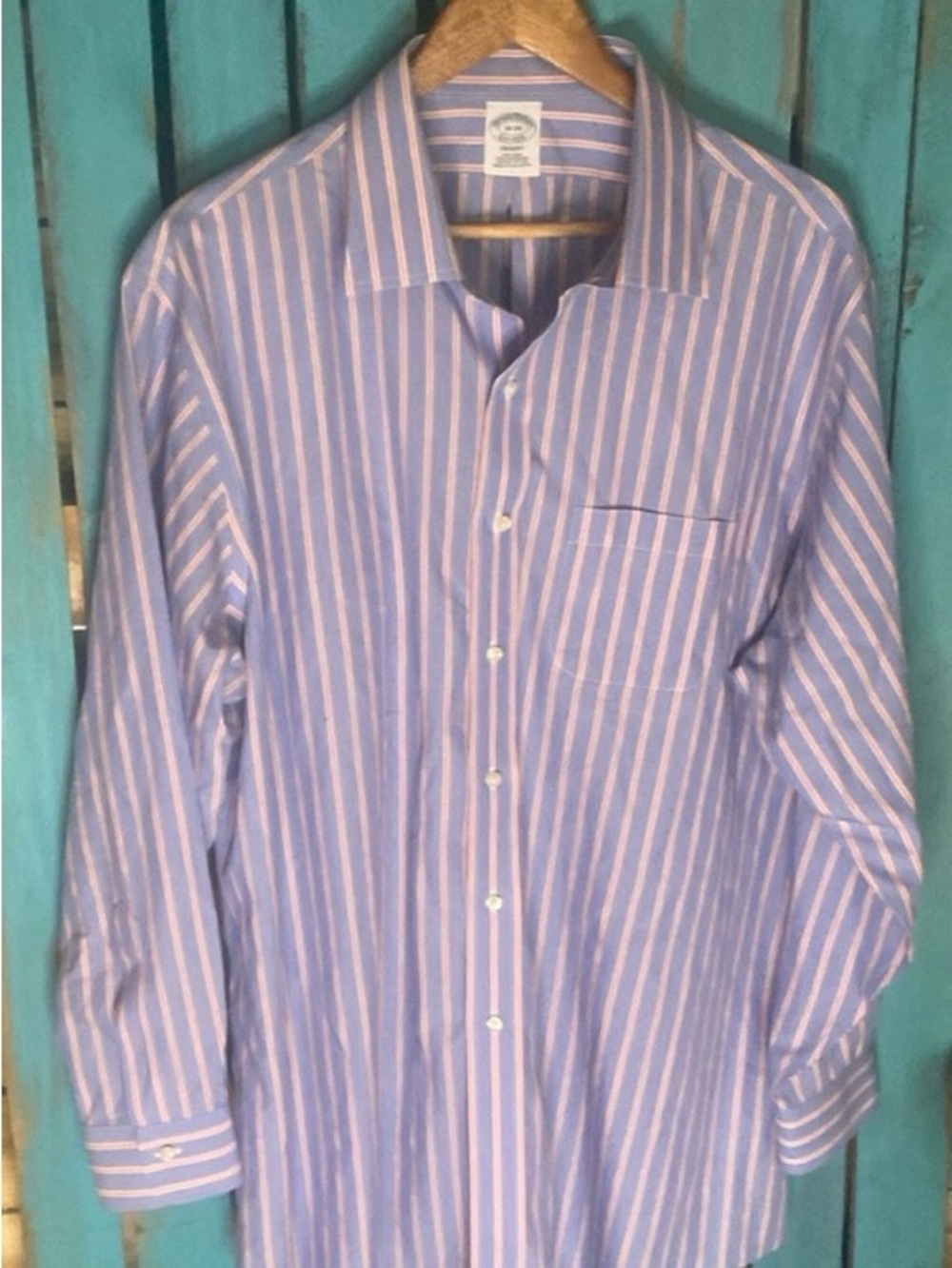 Brooks Brothers Regent Non-Iron button up Oxford size 18 34 (XL) blue pink